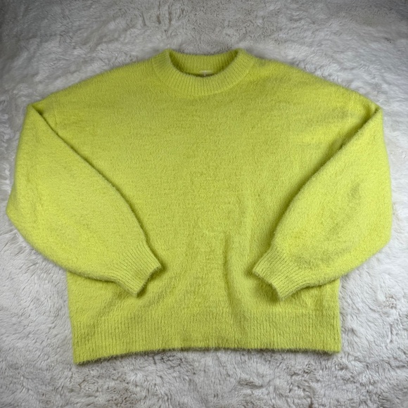 Calia by Carrie Underwood Sweater Fuzzy Eyelash Crewneck Neon Yellow Women's M - Picture 1 of 8